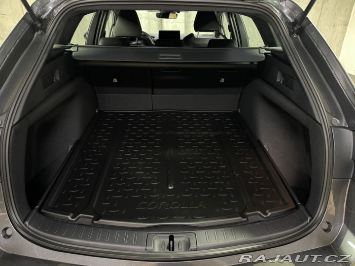 Toyota Corolla Comfort Tech 1.8 Hybrid e 2025