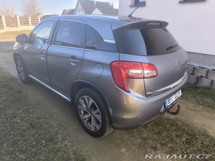 Citroën C4 Aircross  2012