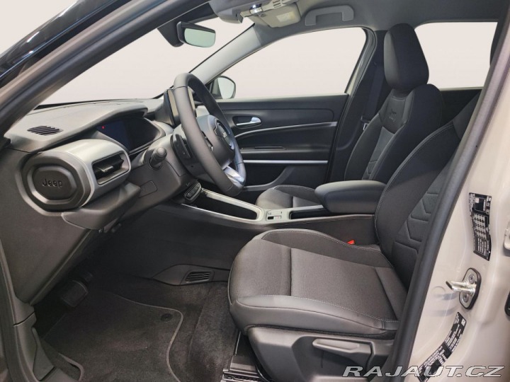 Jeep Avenger Summit 1.2 Turbo e-Hybrid 2024