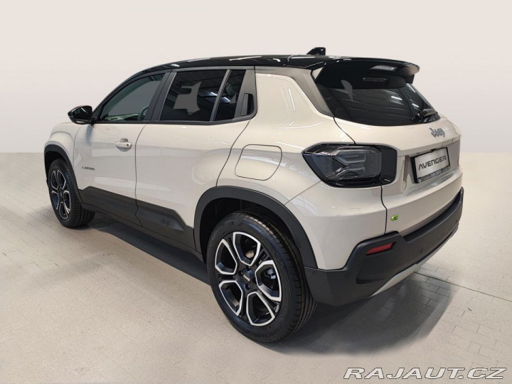 Jeep Avenger Summit 1.2 Turbo e-Hybrid 2024