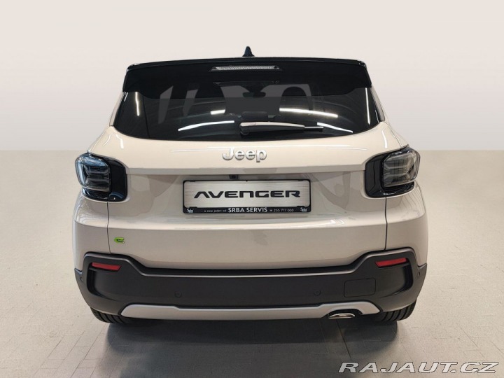 Jeep Avenger Summit 1.2 Turbo e-Hybrid 2024