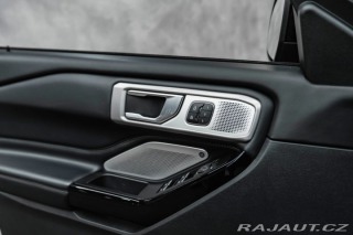 Ford Explorer Platinum Plug-in-Hybrid 4 2022