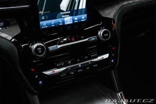 Ford Explorer Platinum Plug-in-Hybrid 4 2022