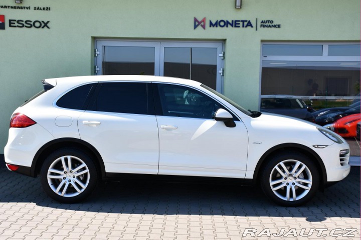 Porsche Cayenne 3.0 V6 NAVI 2011
