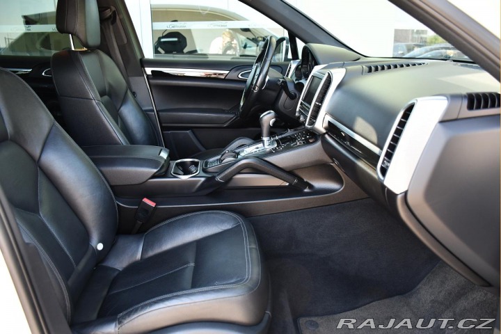 Porsche Cayenne 3.0 V6 NAVI 2011