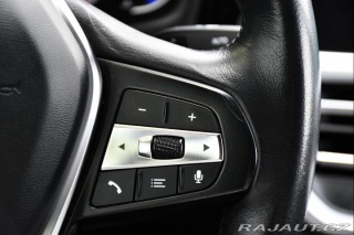 BMW 3 320d SPORT LINE NAVI Zadá 2019