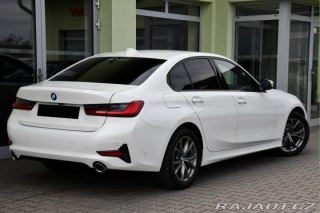 BMW 3 320d SPORT LINE NAVI Zadá 2019