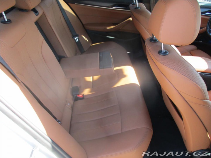 BMW 5 2,0 520i M Sport Laser od 2022
