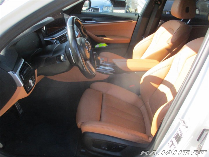 BMW 5 2,0 520i M Sport Laser od 2022