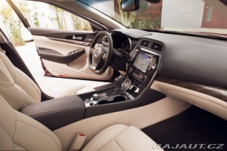 Nissan Maxima PLATINUM 2016