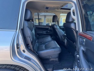 Lexus LX 570 2011