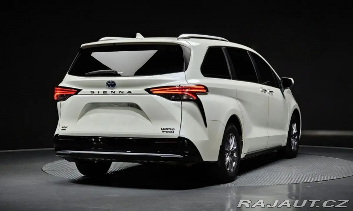 Toyota Ostatní modely SIENNA Hybrid LIMITED AWD 2021