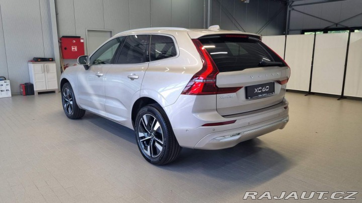 Volvo XC60 B5 2.0L 250+14 HP AT8 AWD 2026