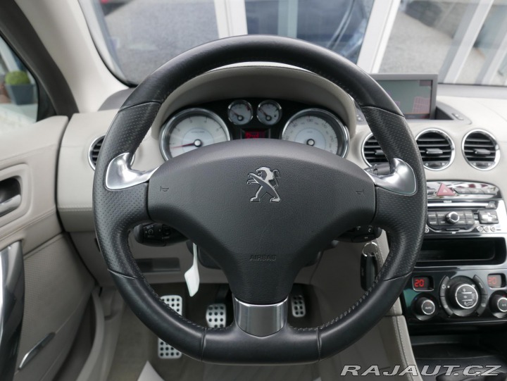Peugeot 308 CC 1,6THP 200-PS REZERVAC 2012