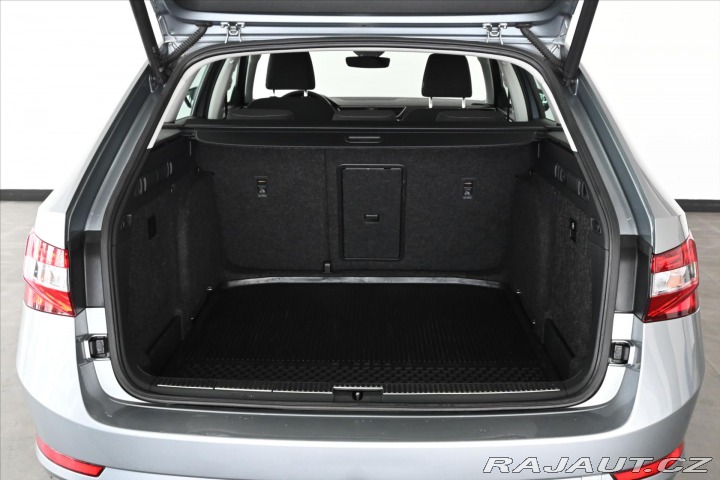 Škoda Superb 2,0 TDI 110 kW DSG Busine 2021