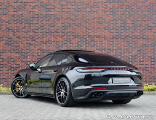Porsche Panamera Turbo S *PCCB*Panoráma*Ť 2021