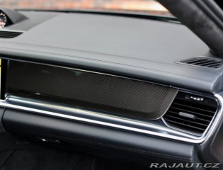 Porsche Panamera Turbo S *PCCB*Panoráma*Ť 2021