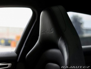 Porsche Panamera Turbo S *PCCB*Panoráma*Ť 2021