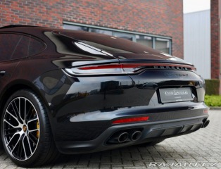 Porsche Panamera Turbo S *PCCB*Panoráma*Ť 2021