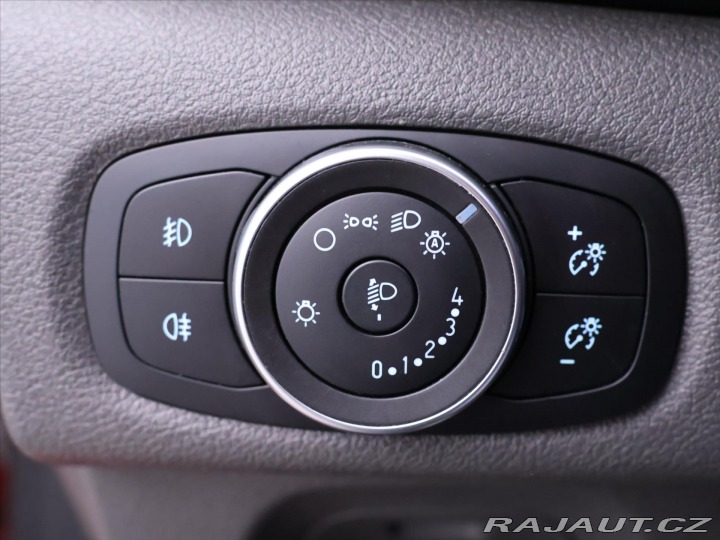 Ford Transit Custom 2,0 TDCi 96kW CZ Spací ve 2018