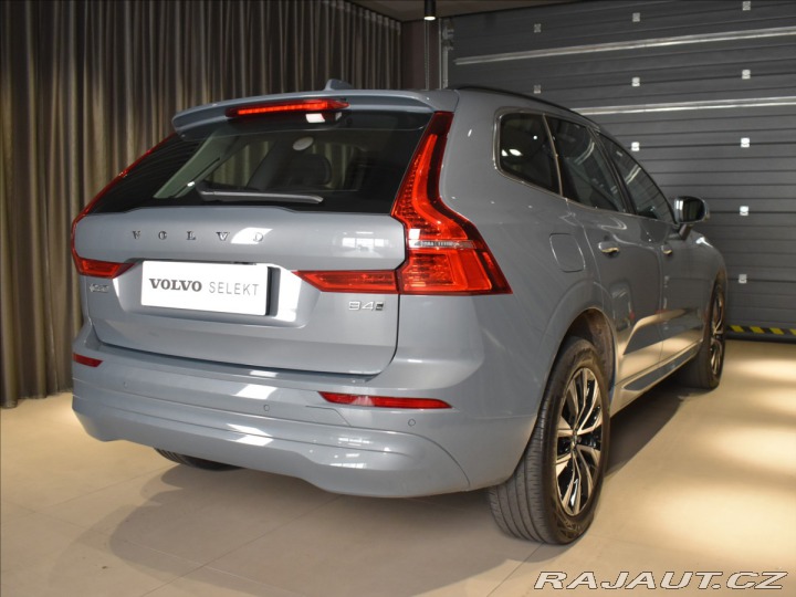 Volvo XC60 2,0 B4 AWD Core 2023