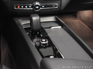 Volvo XC60 2,0 B4 AWD Core 2023