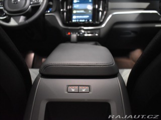 Volvo XC60 2,0 B4 AWD Core 2023