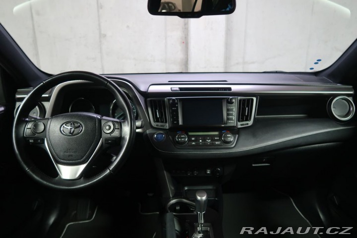 Toyota RAV4 2,5Hybrid,CZ,Executiv,4x4 2018
