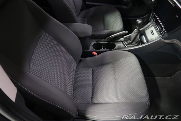 Toyota Corolla 1.6VVT-i,CZ,1Maj,Comfort 2018