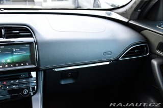 Jaguar F-Pace 30d AWD S PANO TAŽNÉ MERI 2017