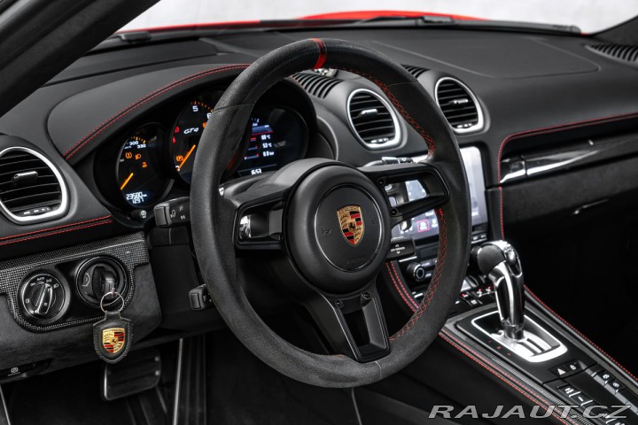 Porsche Cayman GT4 Sport Chrono BOSE PCM 2022