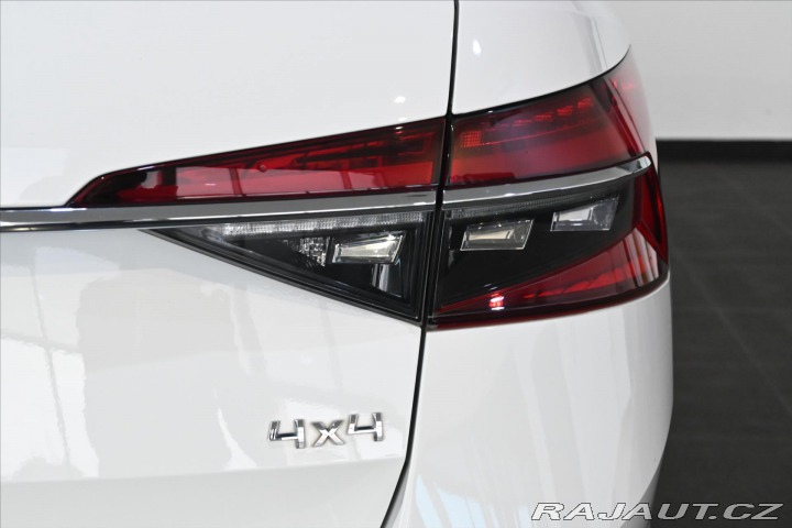 Škoda Superb 2,0 TDI 147 kW 4x4 DSG ST 2021
