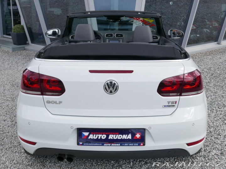 Volkswagen Golf 1,4 TSI Cabrio REZERVACE 2015