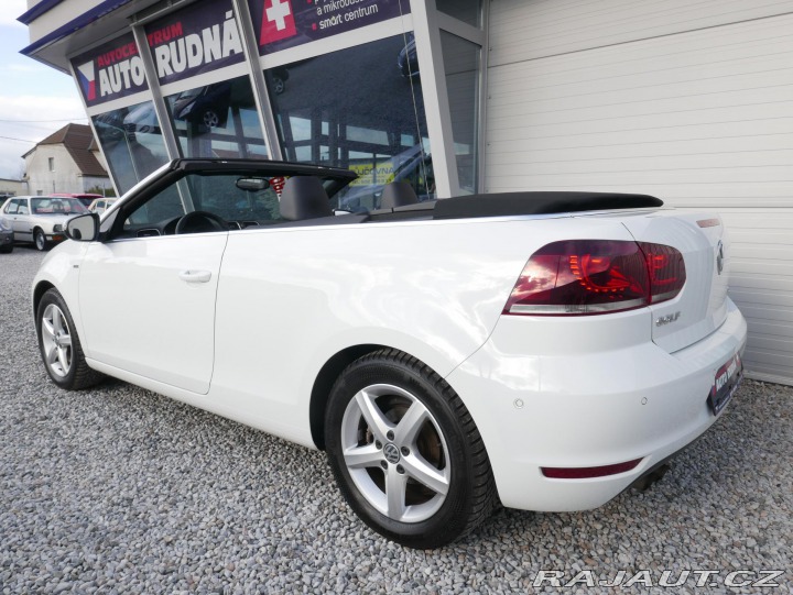 Volkswagen Golf 1,4 TSI Cabrio REZERVACE 2015
