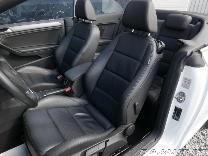 Volkswagen Golf 1,4 TSI Cabrio REZERVACE 2015