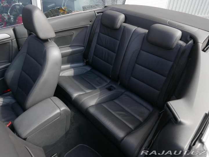 Volkswagen Golf 1,4 TSI Cabrio REZERVACE 2015