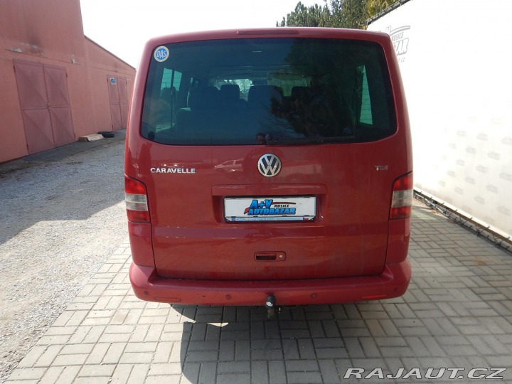Volkswagen Transporter 2.5 TDI, 9 MÍST, TAŽNÉ 2004