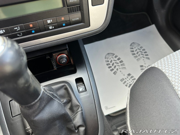 Volkswagen Sharan 2.0Tdi 103kw 7-Míst 2007