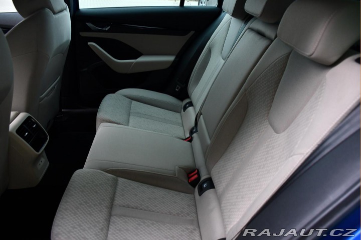Škoda Octavia 2,0 TDI STYLE MATRIX DSG 2020