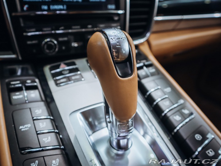 Porsche Panamera 4S L Executive 2014