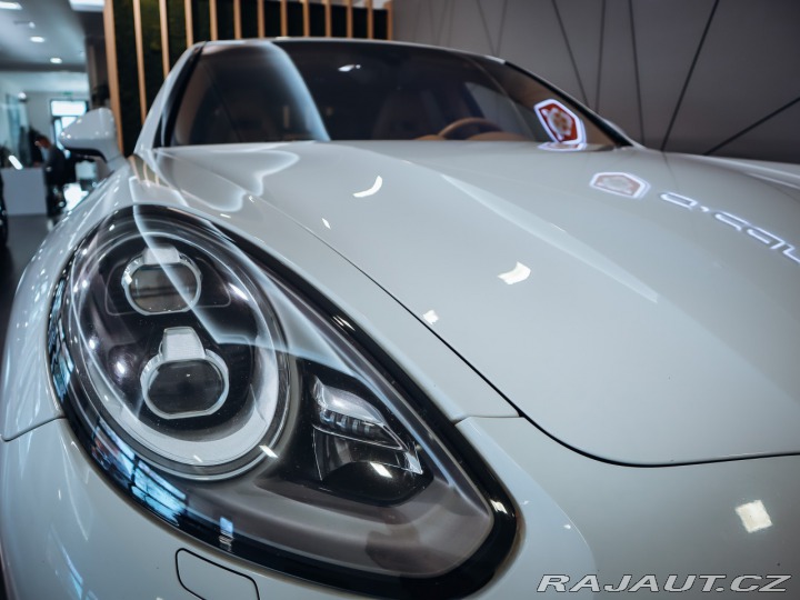 Porsche Panamera 4S L Executive 2014