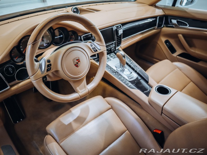Porsche Panamera 4S L Executive 2014
