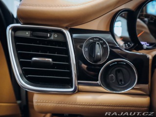Porsche Panamera 4S L Executive 2014