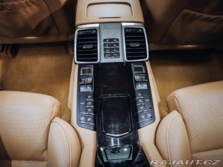 Porsche Panamera 4S L Executive 2014