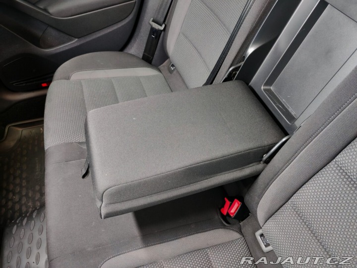 Volkswagen Golf 1.6 TDI 77 kW DPF Comfort 2012