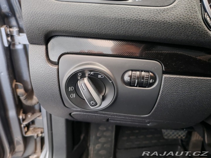 Volkswagen Golf 1.6 TDI 77 kW DPF Comfort 2012