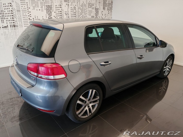 Volkswagen Golf 1.6 TDI 77 kW DPF Comfort 2012