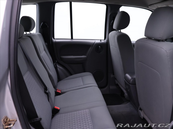 Jeep Cherokee 2,8 CRD 120kW Automat Spo 2007