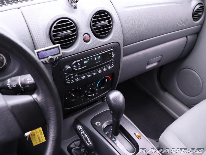 Jeep Cherokee 2,8 CRD 120kW Automat Spo 2007