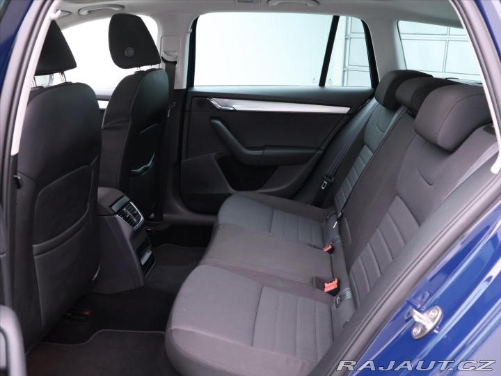 Škoda Octavia 2,0 TDI 4x4 Elegance Pano 2014